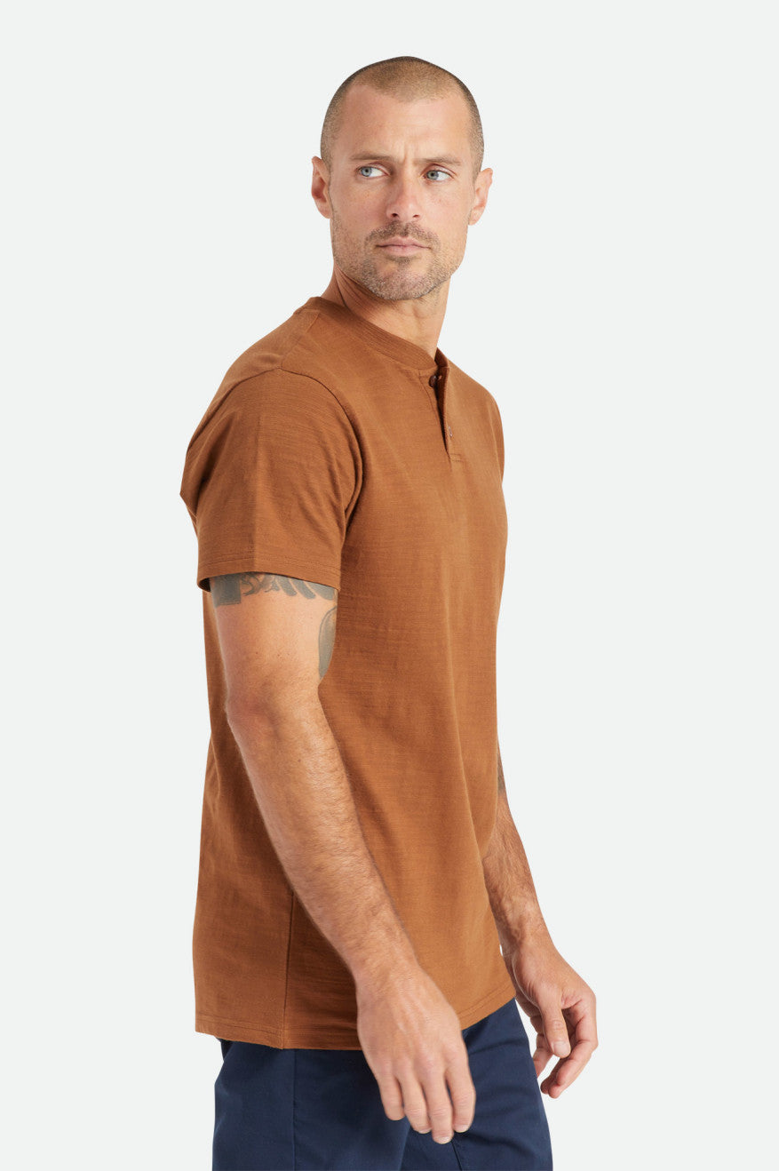 Knitwear Brixton Basic Slub S/S Henley Masculino Marrom | AFMRC-0856